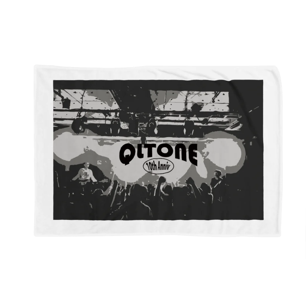 QLTONE10周年記念グッズ特設ページの白熱 ブランケット