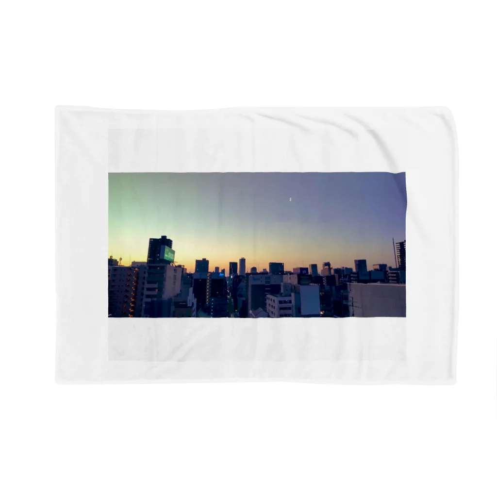 ぽぽこ🐰SHOPの遅めの夕暮れ Blanket