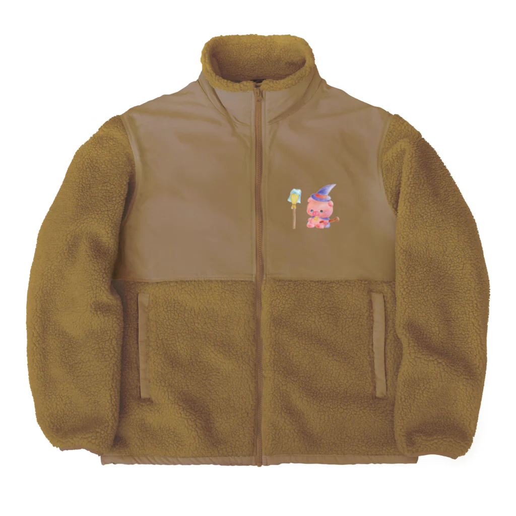 まめぞう君のおへやの逆さホウキにうろたえる子ぶたの魔法使い Boa Fleece Jacket