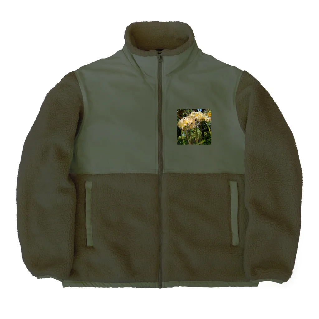 MMの白いひがん花 Boa Fleece Jacket