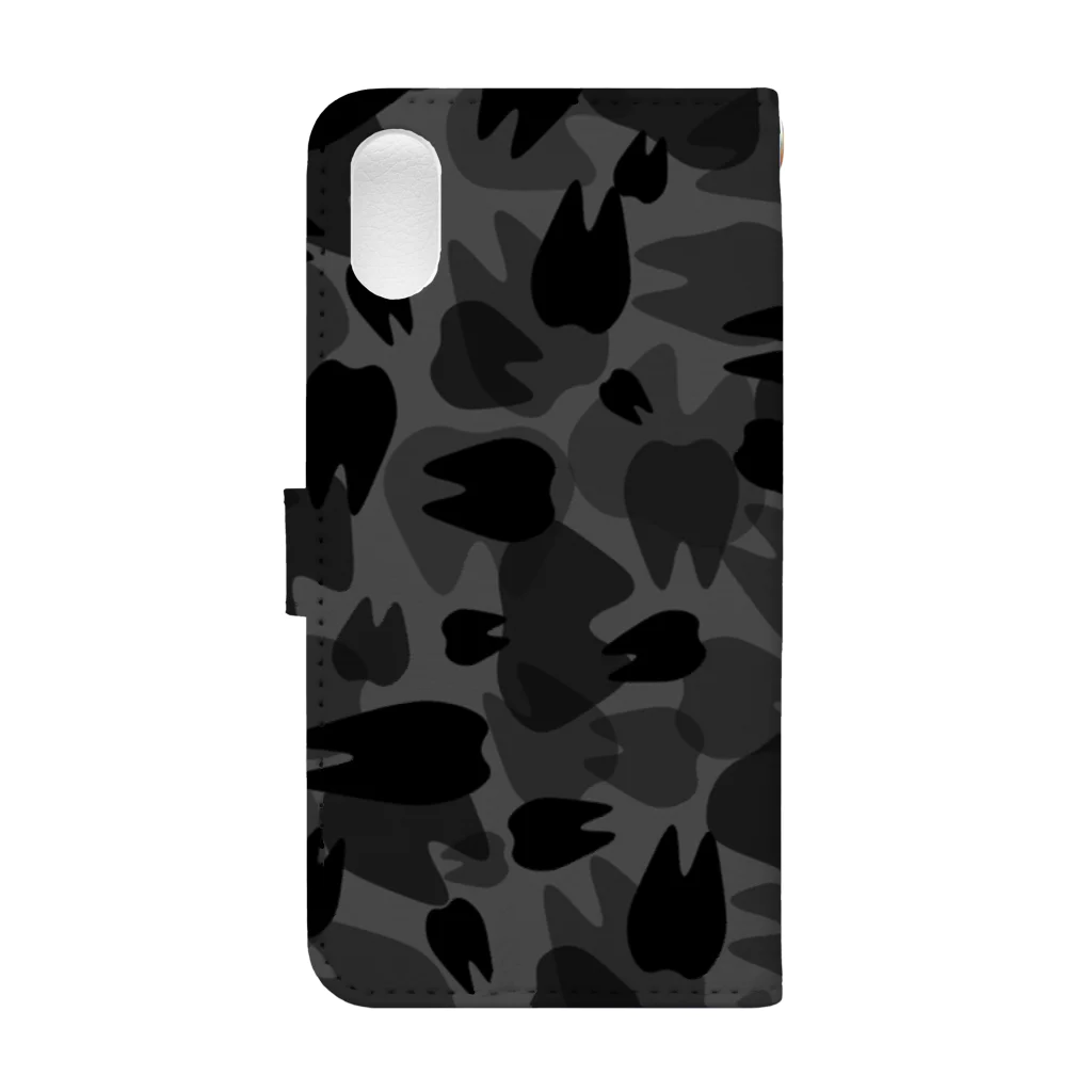 KAAK studioのTooth camo ジェットブラック 手帳型スマホケースの裏面