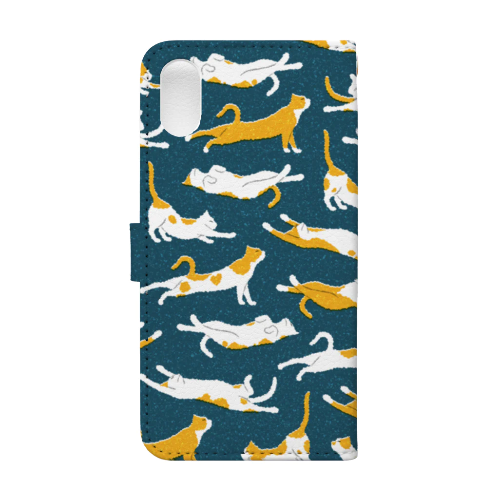 123izmののびのび猫（紺） Book-Style Smartphone Case :back