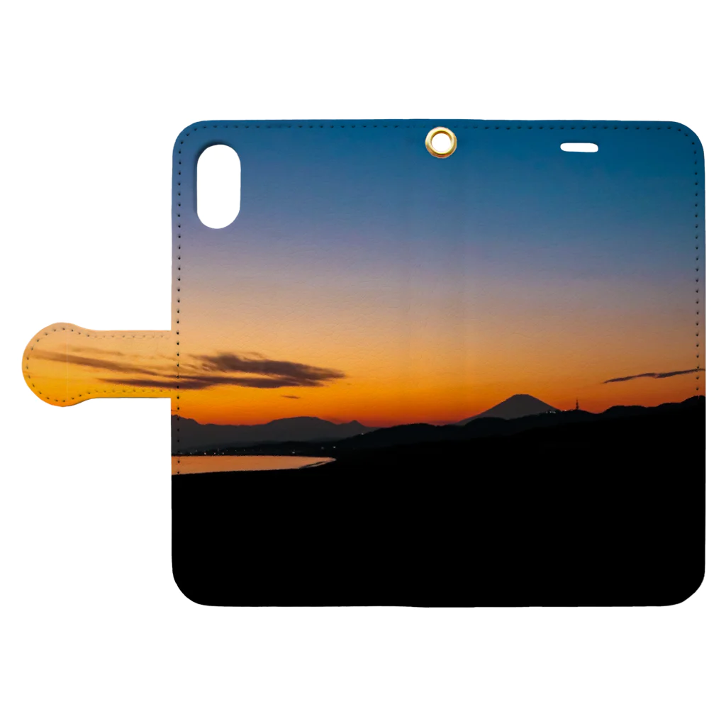 TANUKIの夕焼け Book-Style Smartphone Case:Opened (outside)