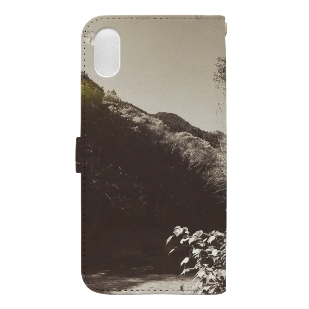 こはくさんとぺんぎんのGo Climb Book-Style Smartphone Case :back