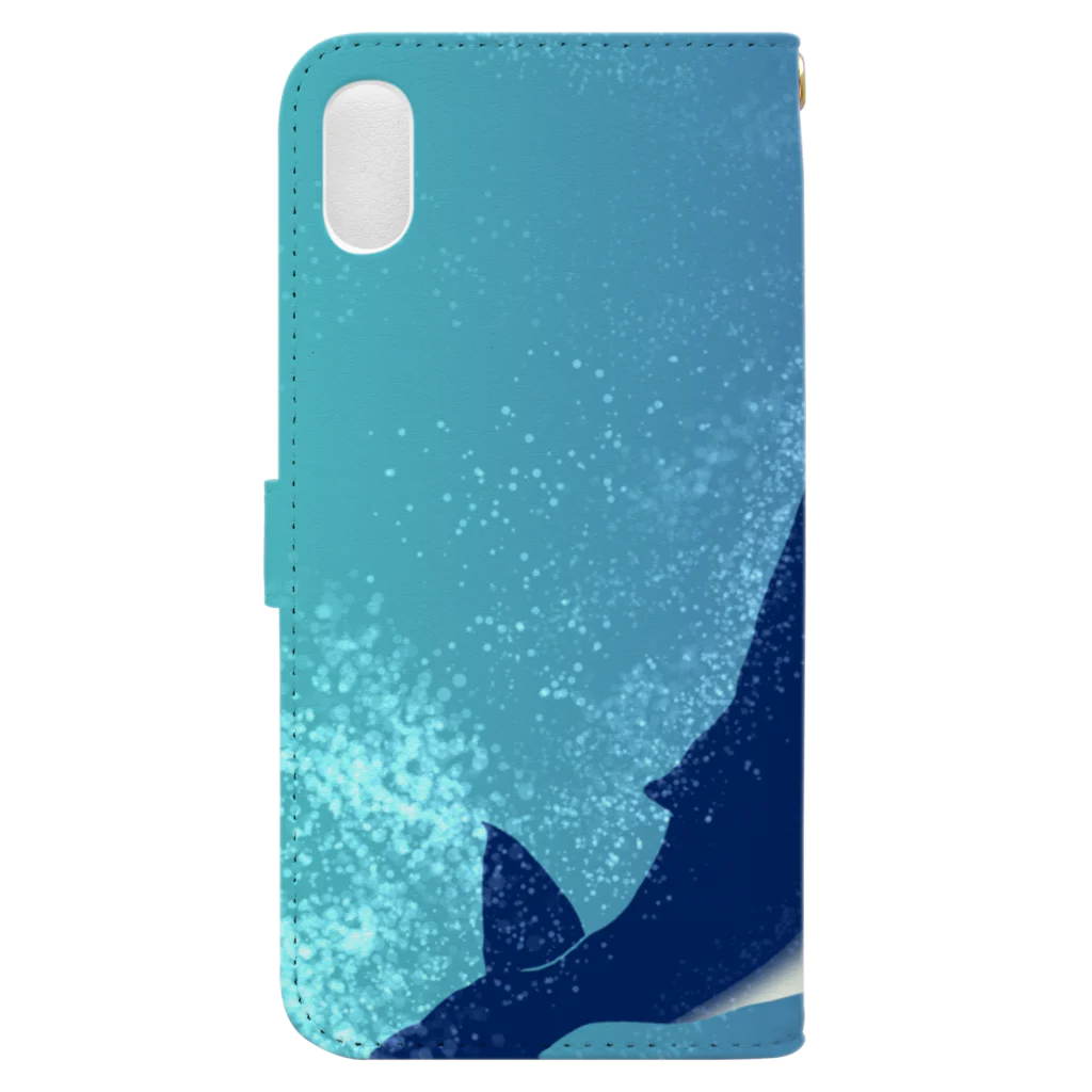 超みちるの泳ぐクジラ Book-Style Smartphone Case :back