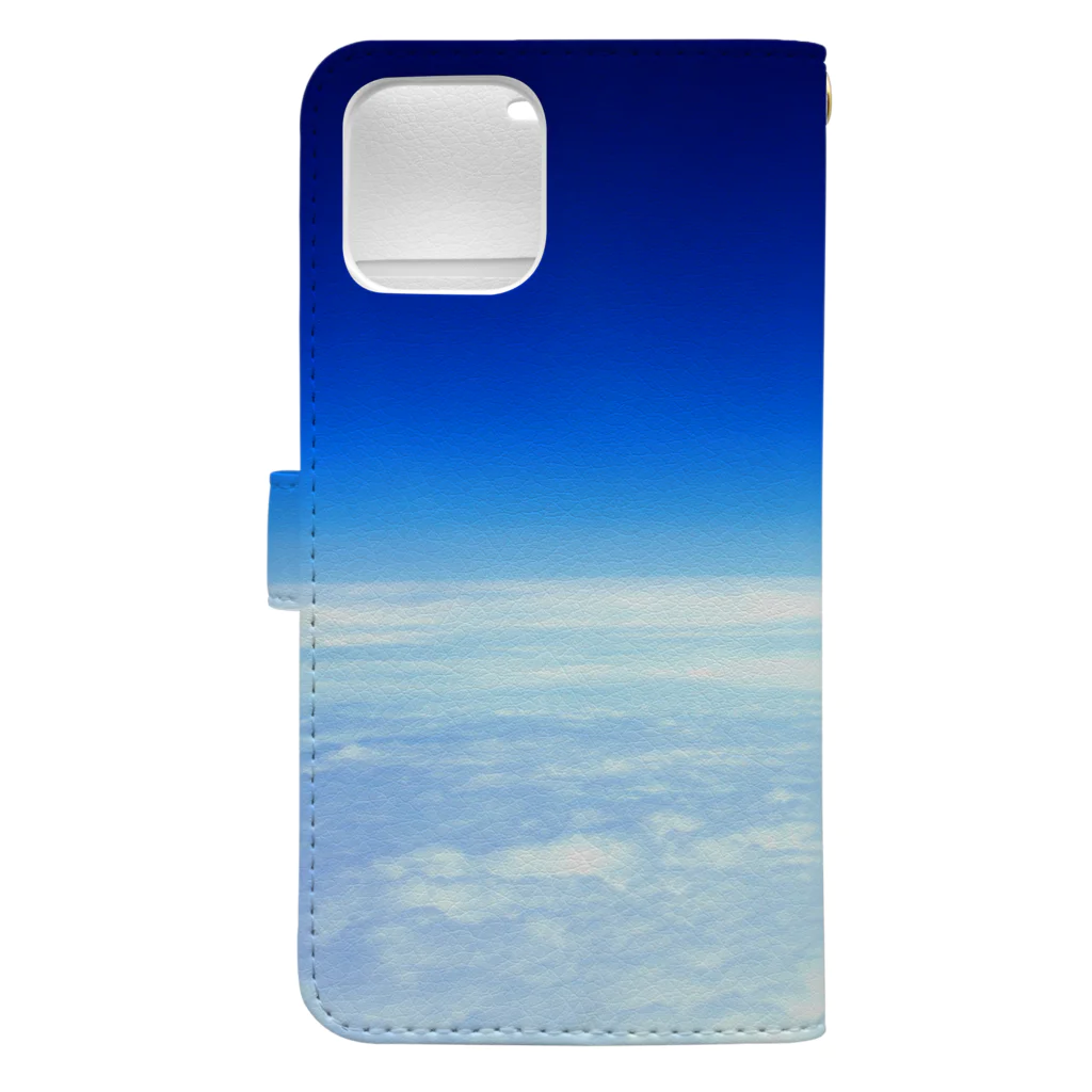 YASAKASAKUの雲の上の空のスマホケース☁ Book-Style Smartphone Case :back