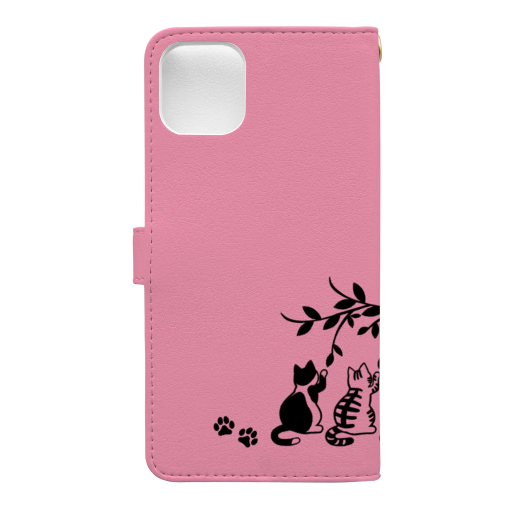 MegSan's free design🌷のシンクロにゃんこ pink 手帳型スマホケースの裏面