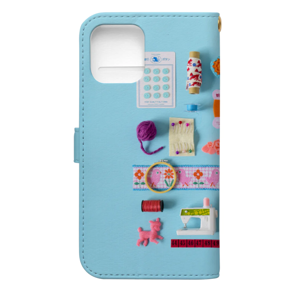 水島ひねのPlayful Crafting Book-Style Smartphone Case :back