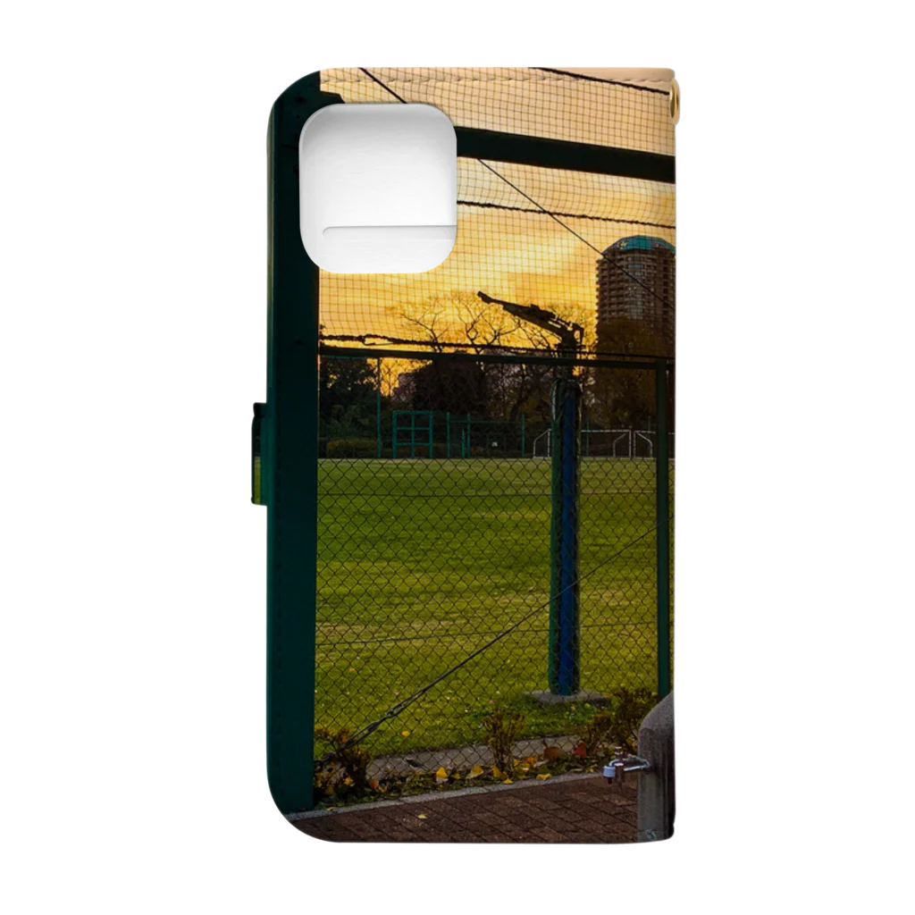 sparkjoy_studio の夕日＠公園 Book-Style Smartphone Case :back