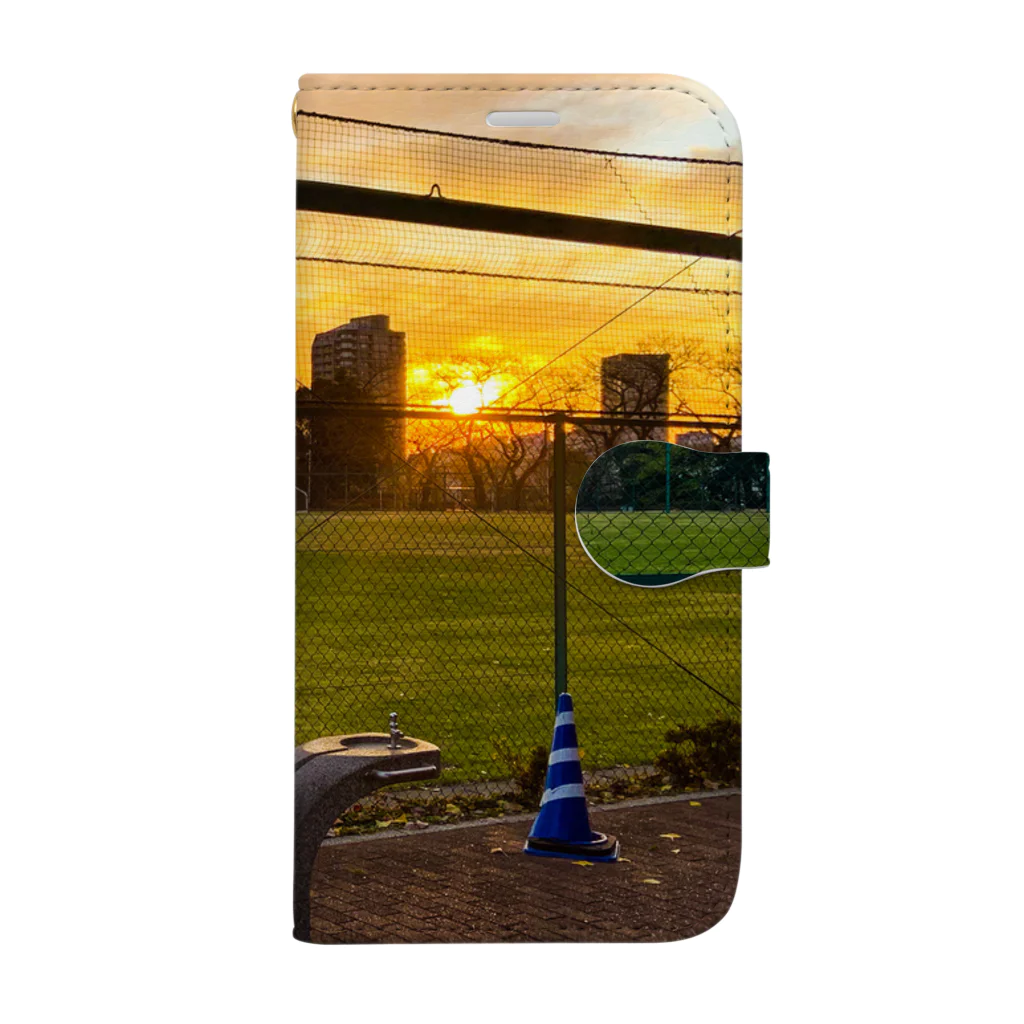 sparkjoy_studio の夕日＠公園 Book-Style Smartphone Case