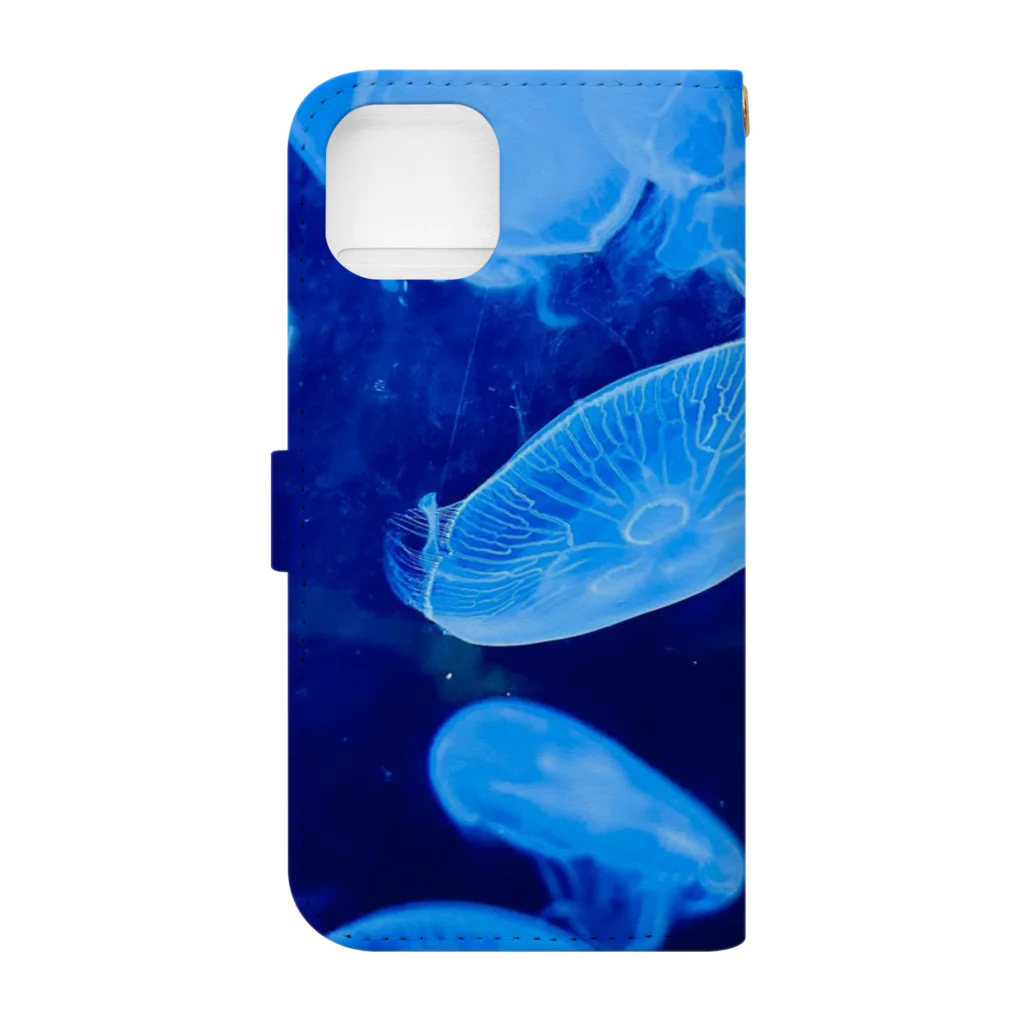 はじまりはじまり堂の《水中遊びPictures》Jellyfish blue Book-Style Smartphone Case :back