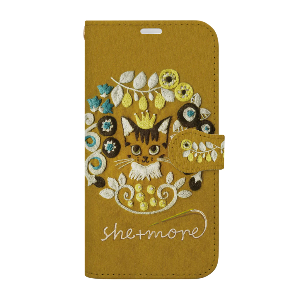 シーモア（she+more）の（iphone/13~）◆きみは王様◆ Book-Style Smartphone Case