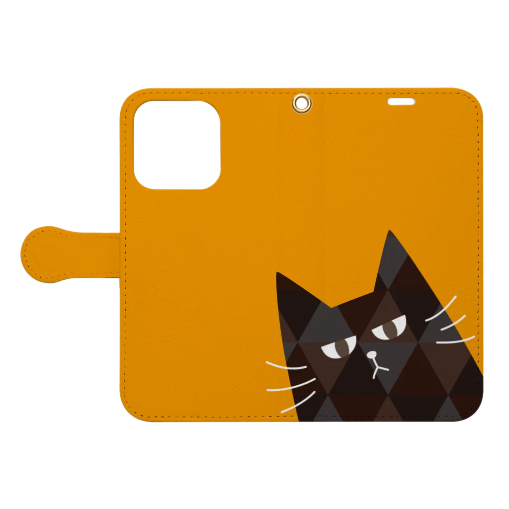 ねことカンパネラの目つきワルイクロネコ（オレンジ） 手帳型スマホケースを開いた場合(外側)