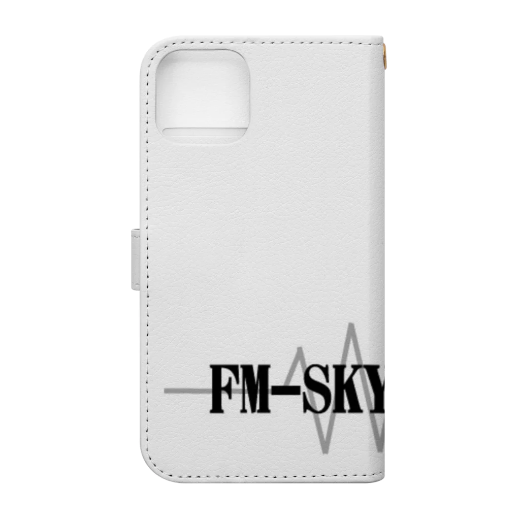 CASPROSTORESのFM-SKYNET.DD 手帳型スマホケースの裏面