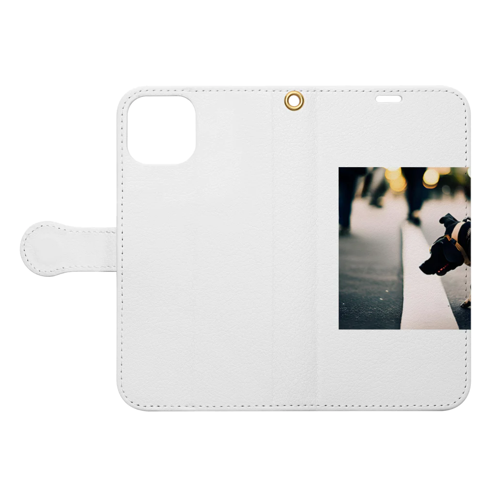 Cloretsの散歩中の犬のグッズ Book-Style Smartphone Case:Opened (outside)