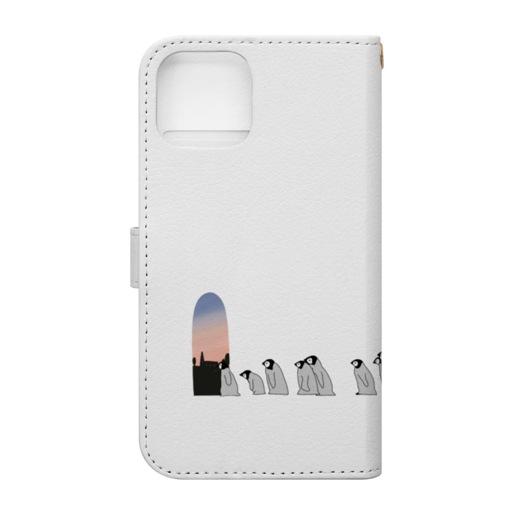 もんぴのアトリエの朝から夕暮れまで歩くペンギン Book-Style Smartphone Case :back