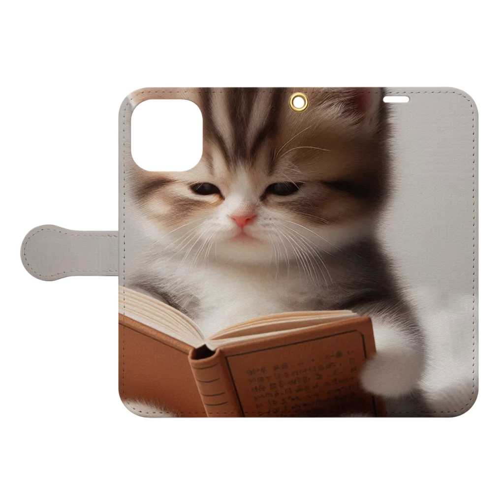 しんふぉショップの読書する赤ちゃんネコのグッズ Book-Style Smartphone Case:Opened (outside)