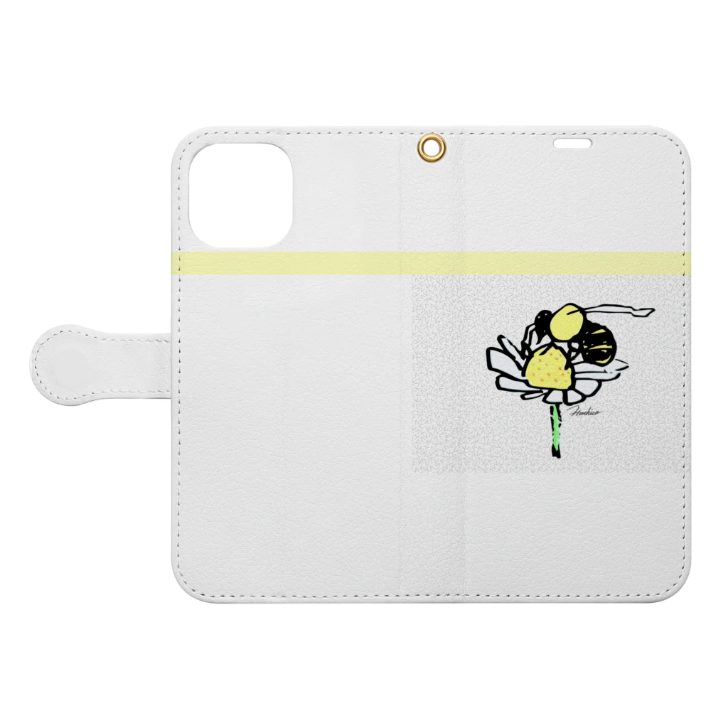 HACHICOの蜂 Book-Style Smartphone Case:Opened (outside)