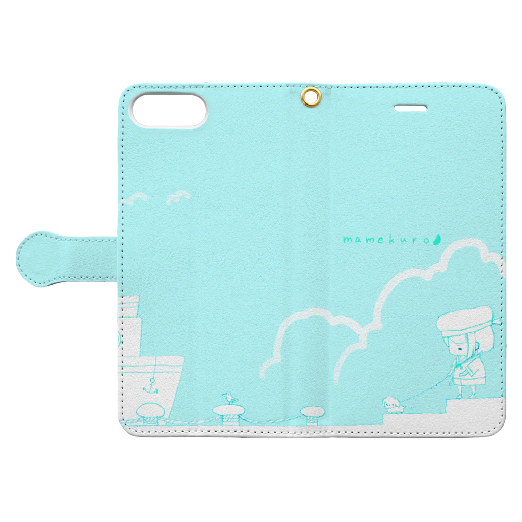 まめくろショップの港でおさんぽ Book-Style Smartphone Case:Opened (outside)