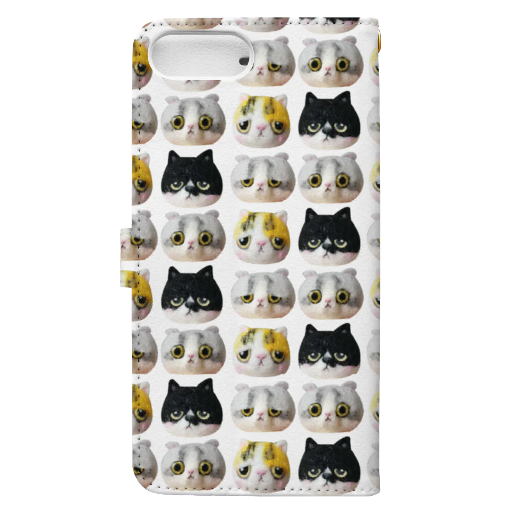 うん☆子熊@ごましゃんの「羊毛フェルトな猫」 総柄 Book-Style Smartphone Case :back