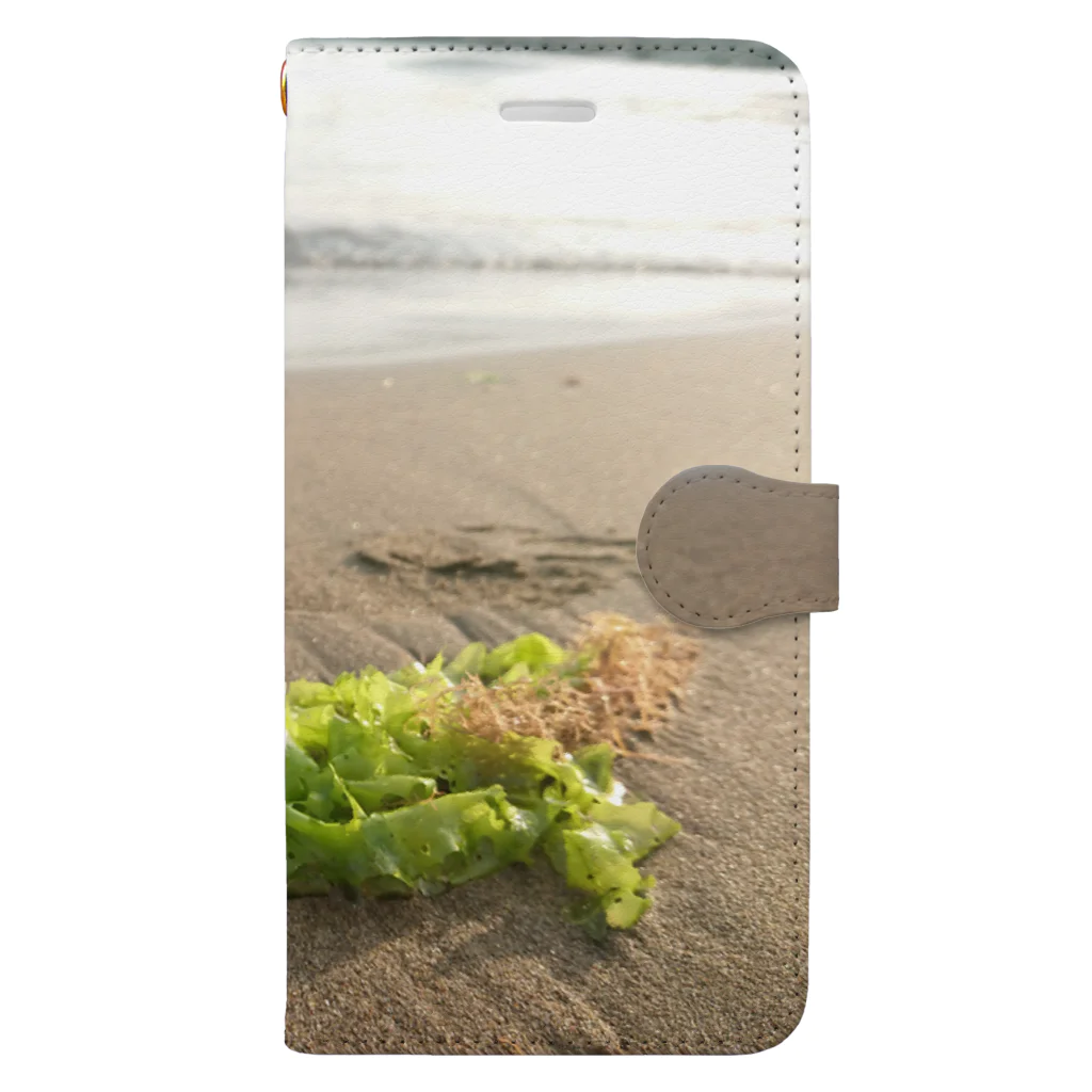 紫咲うにの浜辺に打ち上げられた海藻 Book-Style Smartphone Case