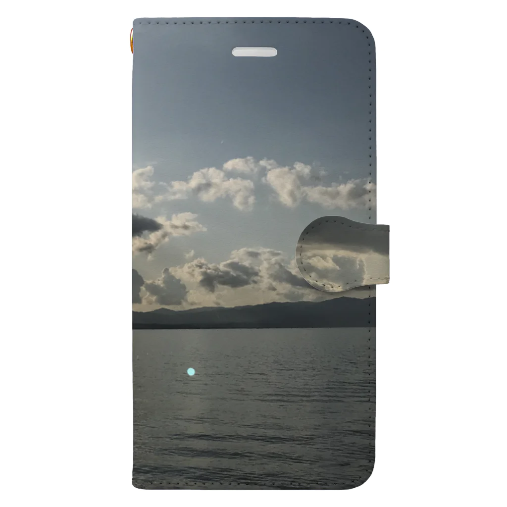 chanminaの海じゃなくて琵琶湖です Book-Style Smartphone Case