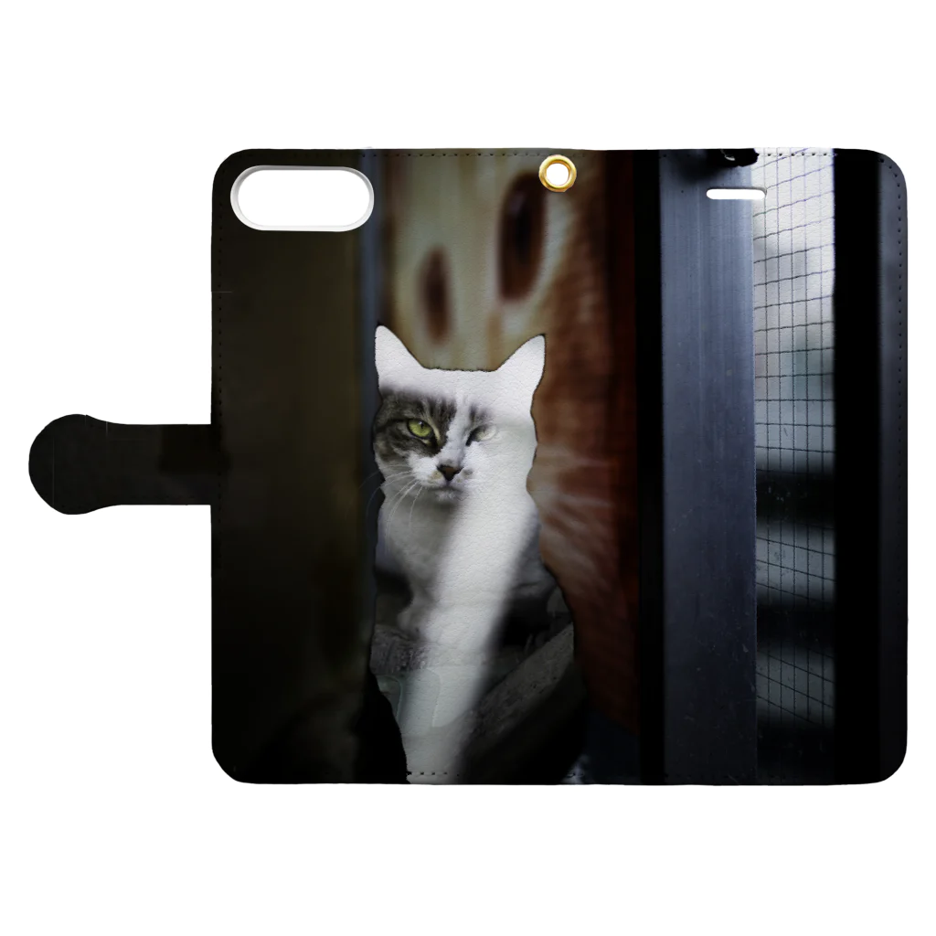 ねこ写真のみせの正面からみたねこ Book-Style Smartphone Case:Opened (outside)