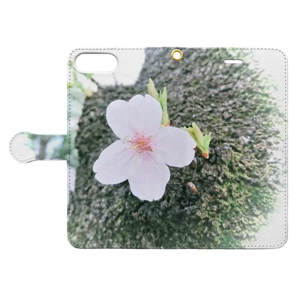 古春一生(Koharu Issey)の咲き誇れ、先の事など考えず。 Book-Style Smartphone Case:Opened (outside)