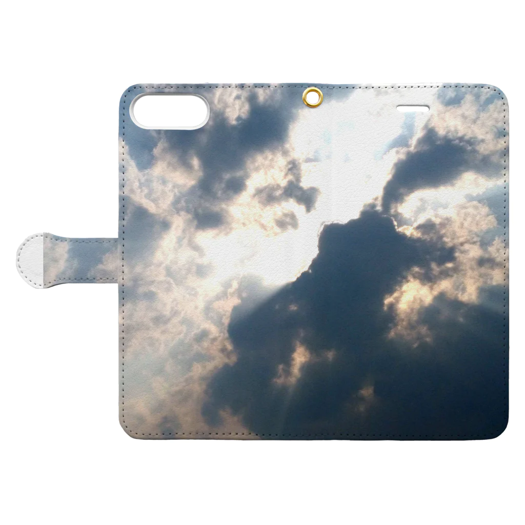 kumakikiのsunshine from the dark Book-Style Smartphone Case:Opened (outside)