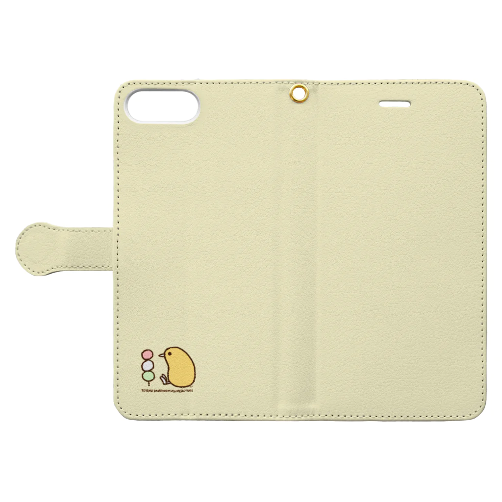 もなかの雑貨店のとても団子をみつめるとりイエロー Book-Style Smartphone Case:Opened (outside)