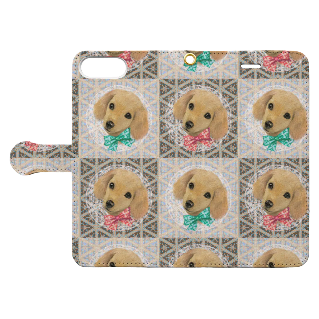 NORIMA'S SHOP のかわいいダックスフントの子犬とチェック柄のパターン Book-Style Smartphone Case:Opened (outside)