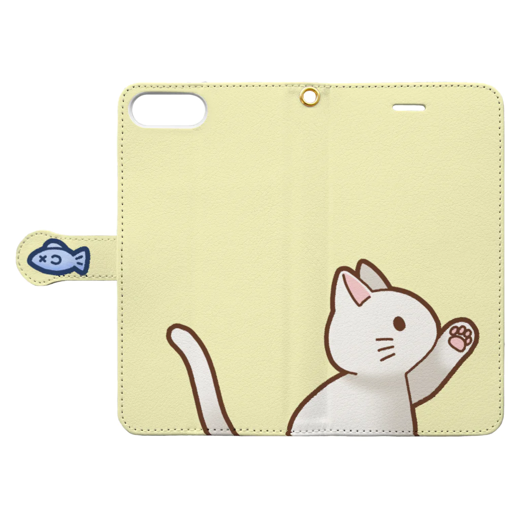 かわいいもののおみせ　いそぎんちゃくのお魚にゃーバージョン２　白猫　イエロー Book-Style Smartphone Case:Opened (outside)