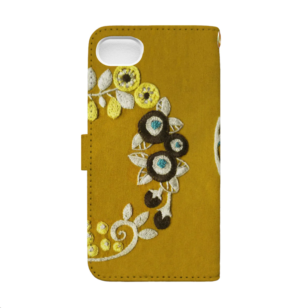 シーモア（she+more）の(iphone)きみは王様  Book-Style Smartphone Case :back