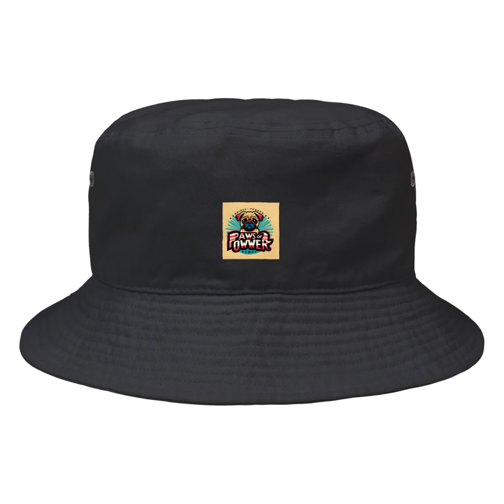 Urban pawsのパグチワワ「Paws of Power」 Bucket Hat