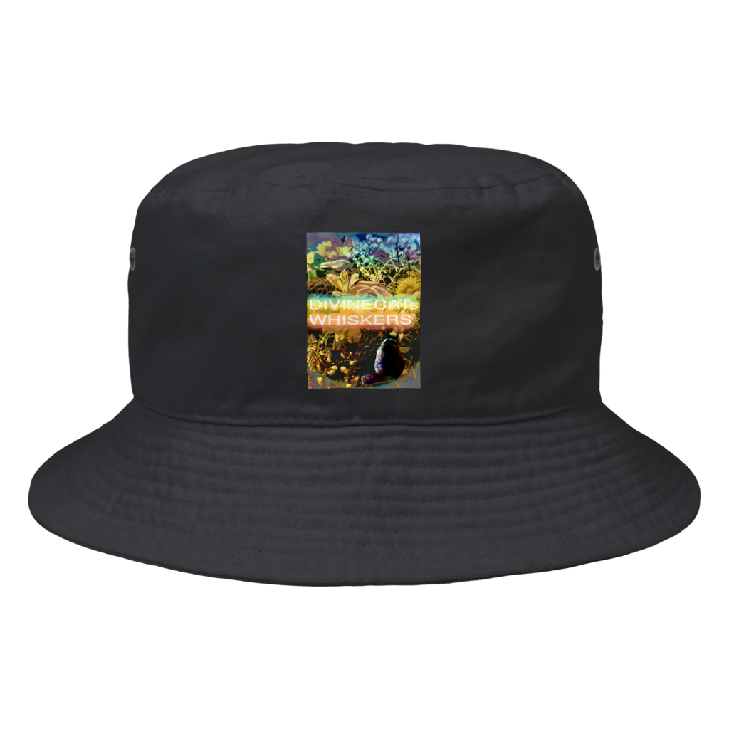 猫に恩返しのDIVINECATsWHISKERS Bucket Hat