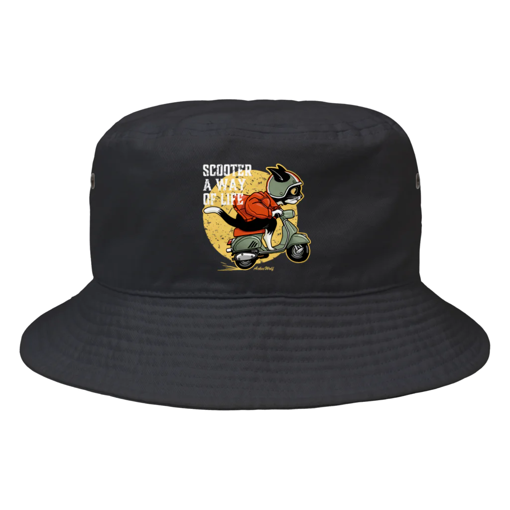 AckeeWolf Art Shopのスクーターに乗った猫 Bucket Hat