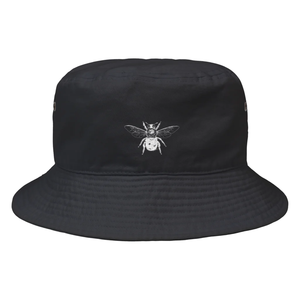 makkura.のくまんばち(ホワイト) Bucket Hat