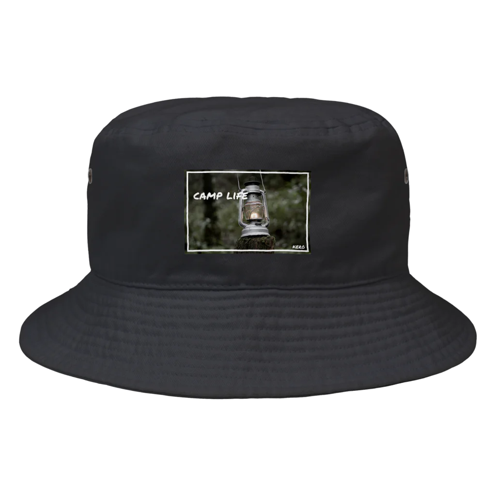 いきもの暮らしの森とランタン Bucket Hat