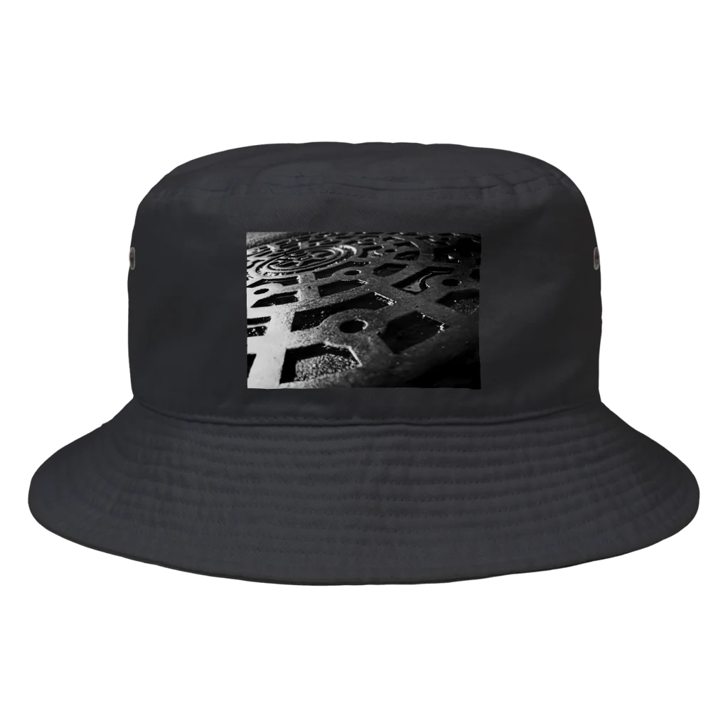 水谷のiron Bucket Hat