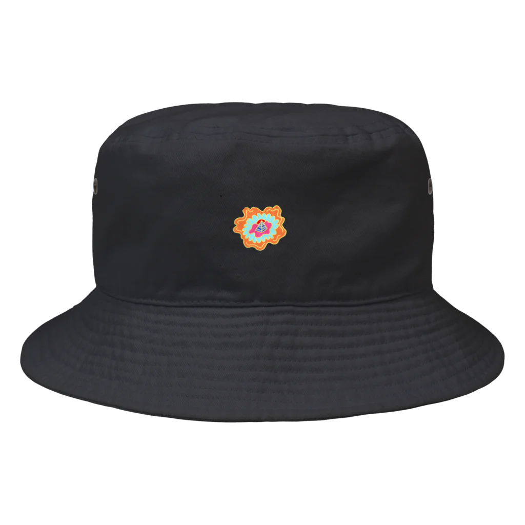 RnR デザイン場のPyramid Flower  Bucket Hat