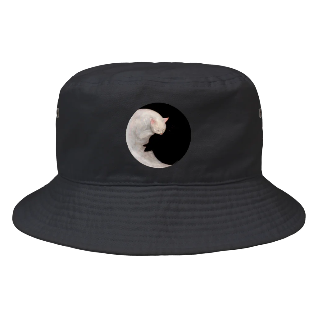 Washiemon and Ai-chan's ShopのYin and Yang Bucket Hat