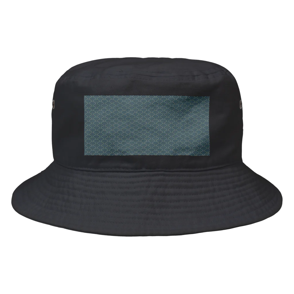 ヨープキャンが気になったの緑模様 Bucket Hat