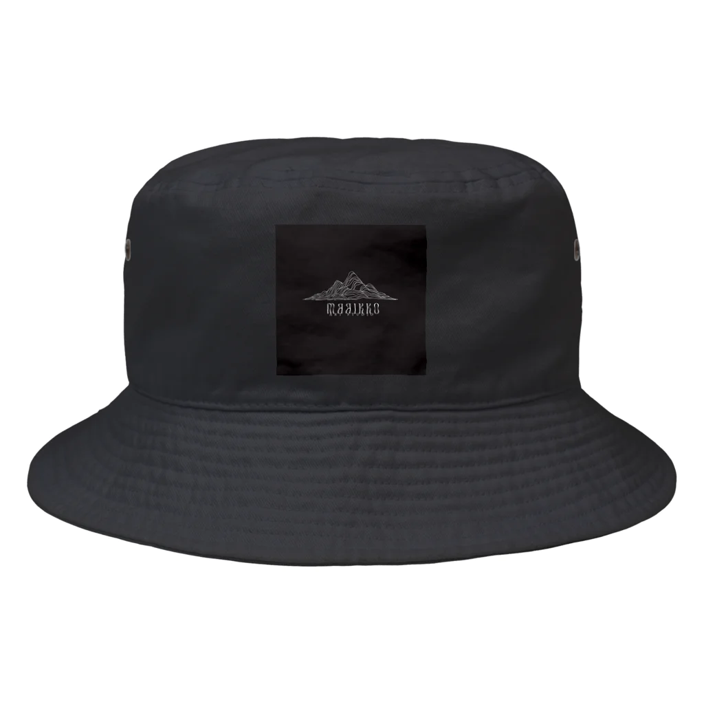 maaikkoのmaaikko & api  Bucket Hat