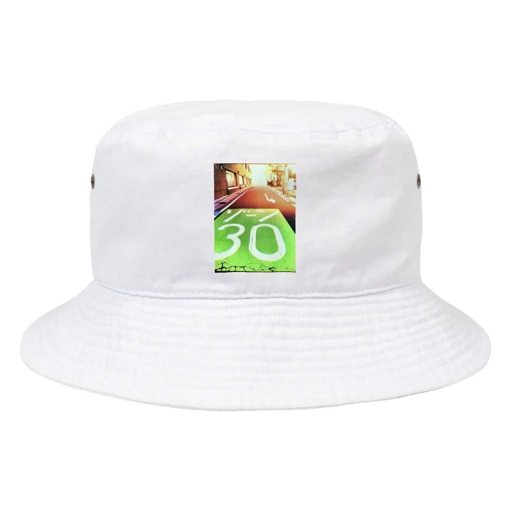 D’s　SHOPのゾーン30 Bucket Hat