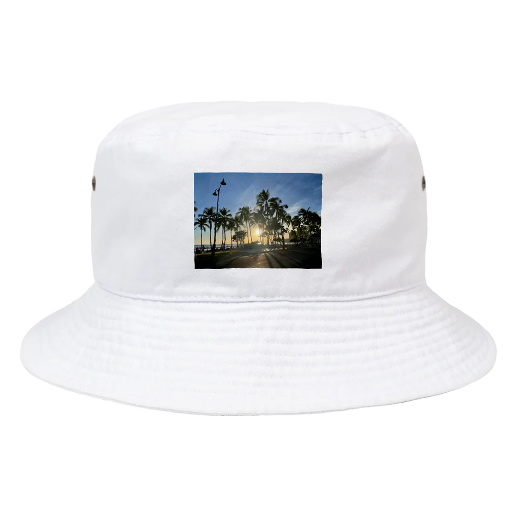 いちおう社会人やってる人のお店のhawaii Bucket Hat