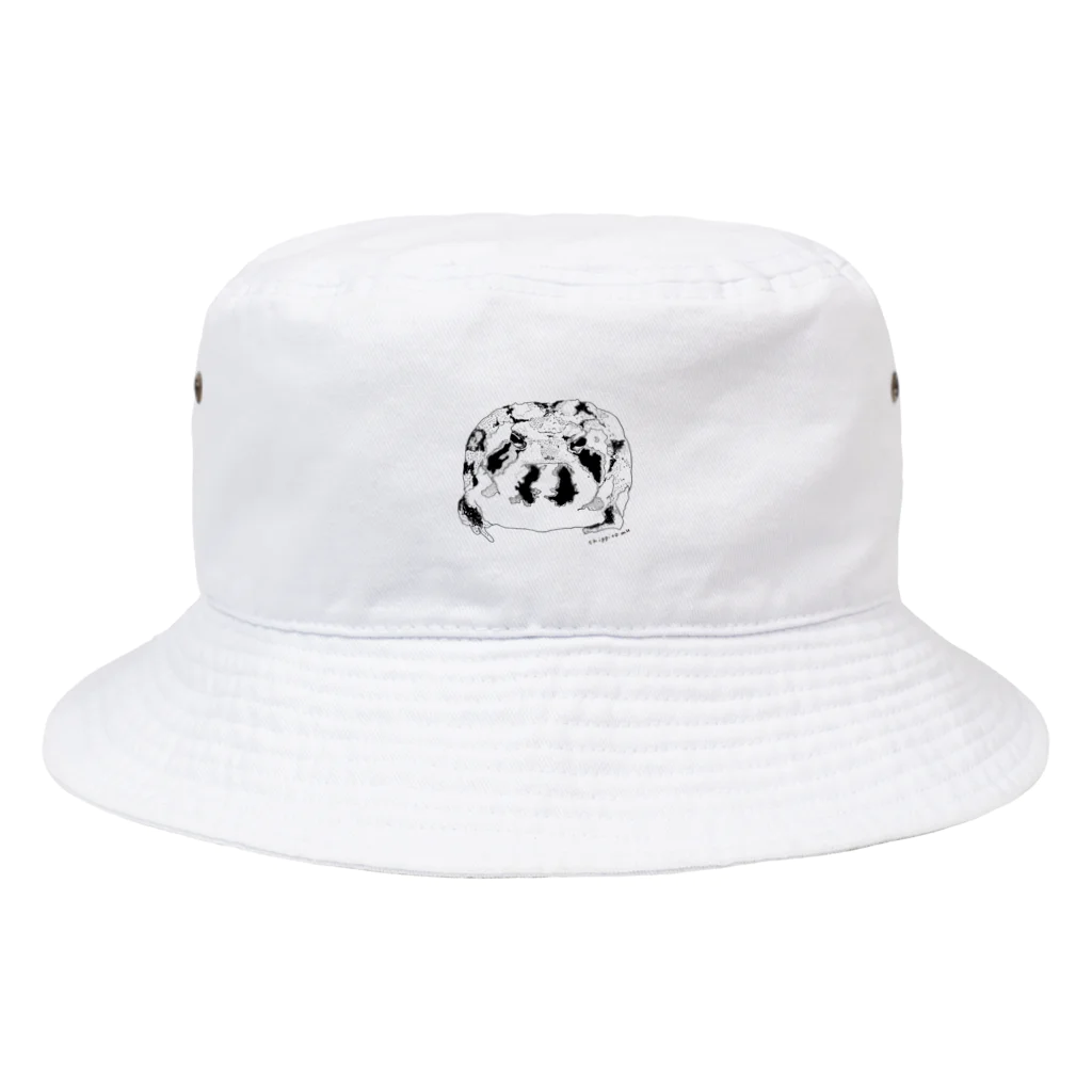 chippitomuのふくふくふくらアメフクラガエルくん Bucket Hat