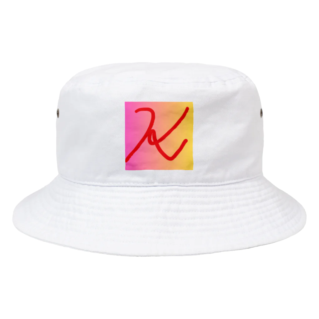 Maruchannのイニシャルk Bucket Hat