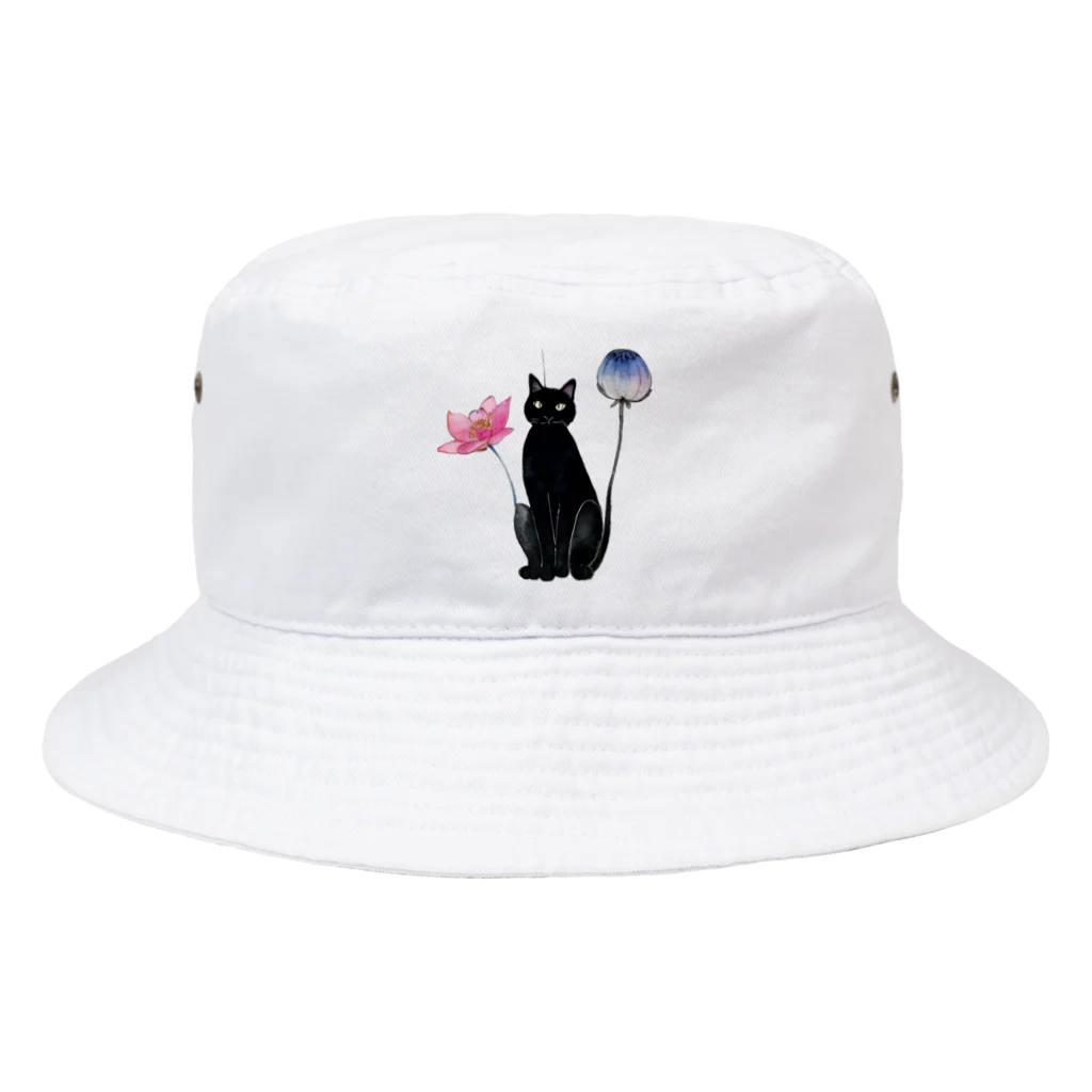 幸運のしっぽの黒猫と花 Bucket Hat