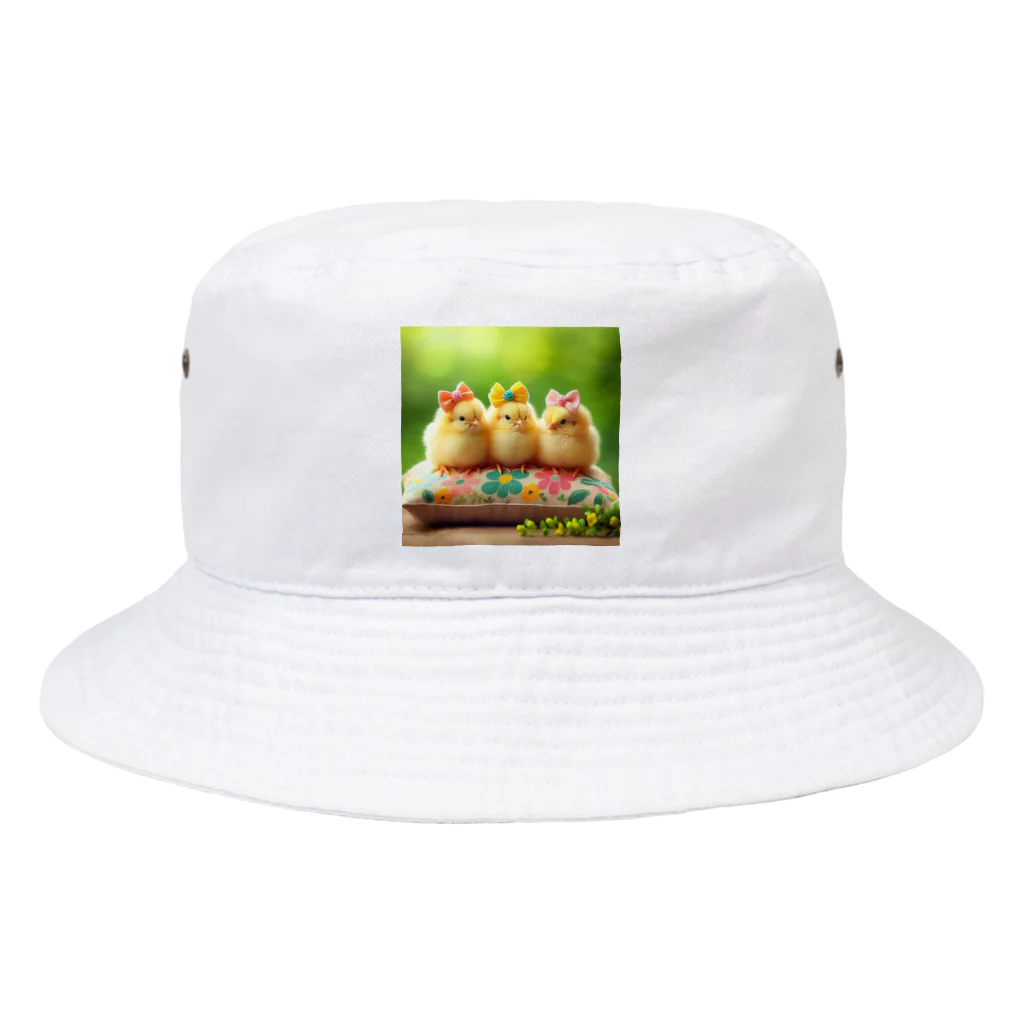 Animal Canvas Collectionのひよこ3兄弟 Bucket Hat