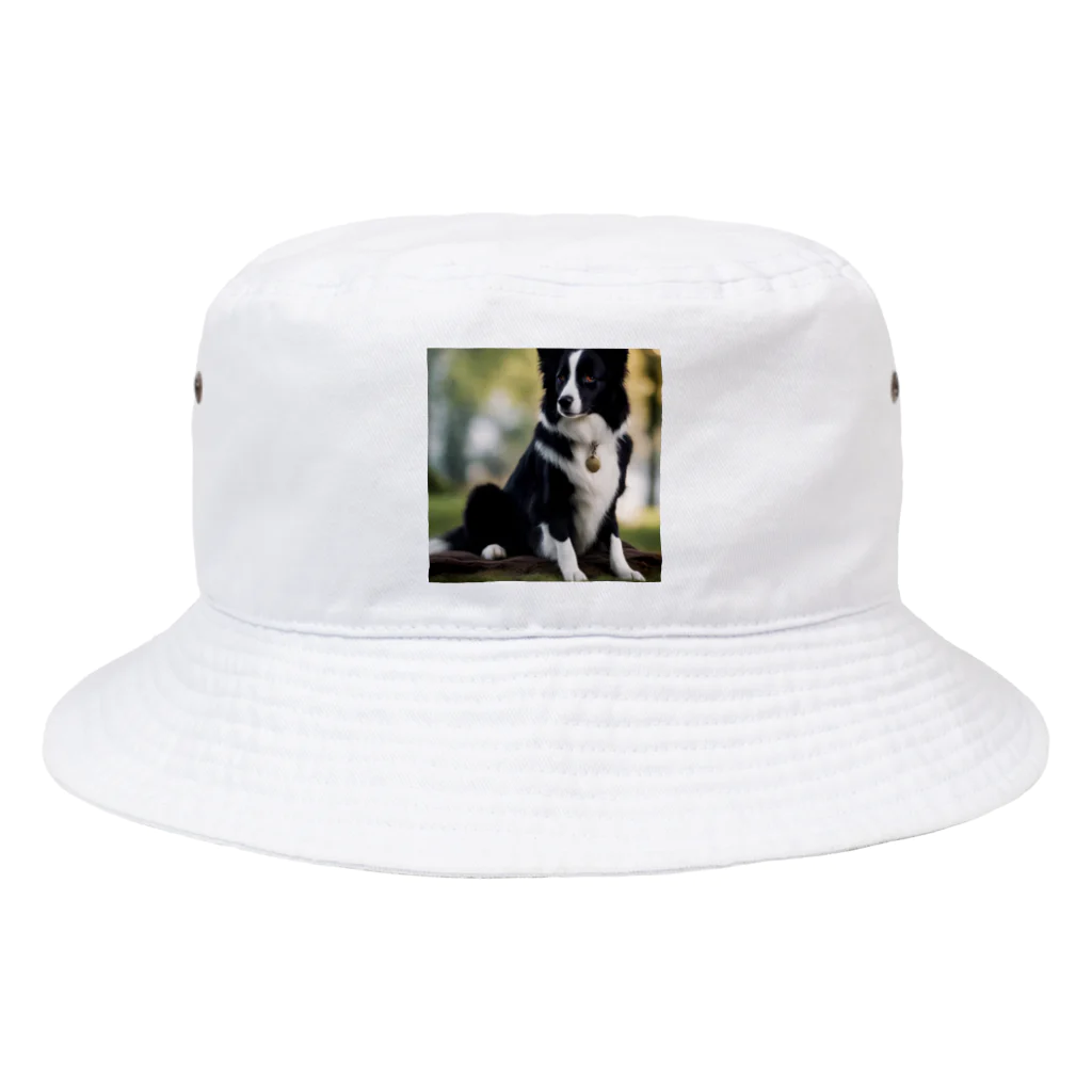 jthbcのペンダントをつけたワンちゃん Bucket Hat